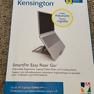Kensington Adjustable Laptop/Tablet Stand - Silver
No box
